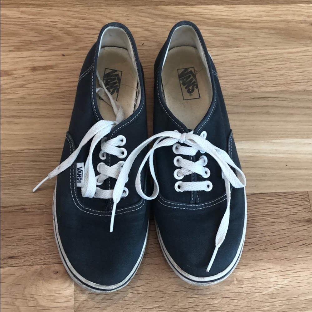 Vans Size  Women’s  Men’s 6